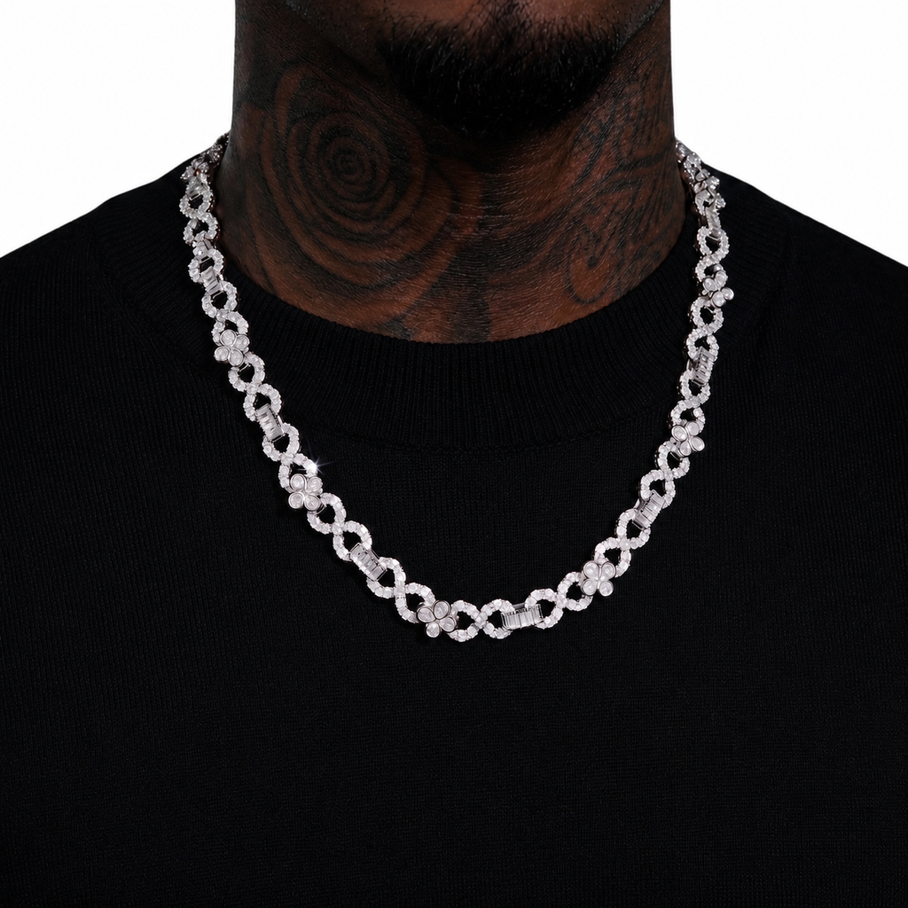 Diamond Floral Link Chain Necklace in 14K Gold