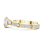 Round Cut Diamond Engagement Ring – Side Stone Band